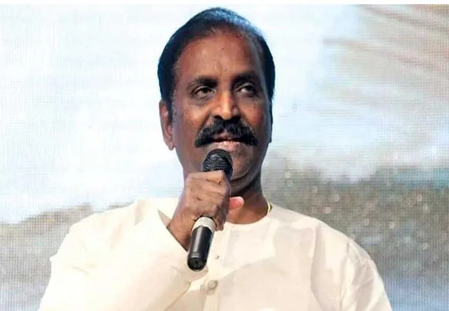 KAVIGNER VAIRAMUTHU TWEET 